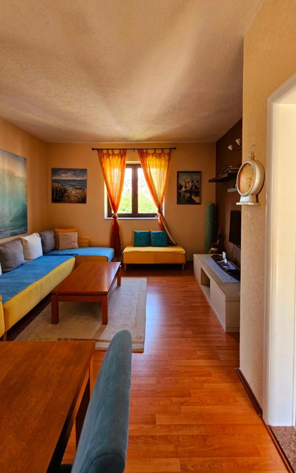 Lovely House With Swimming Pool Мостар Экстерьер фото