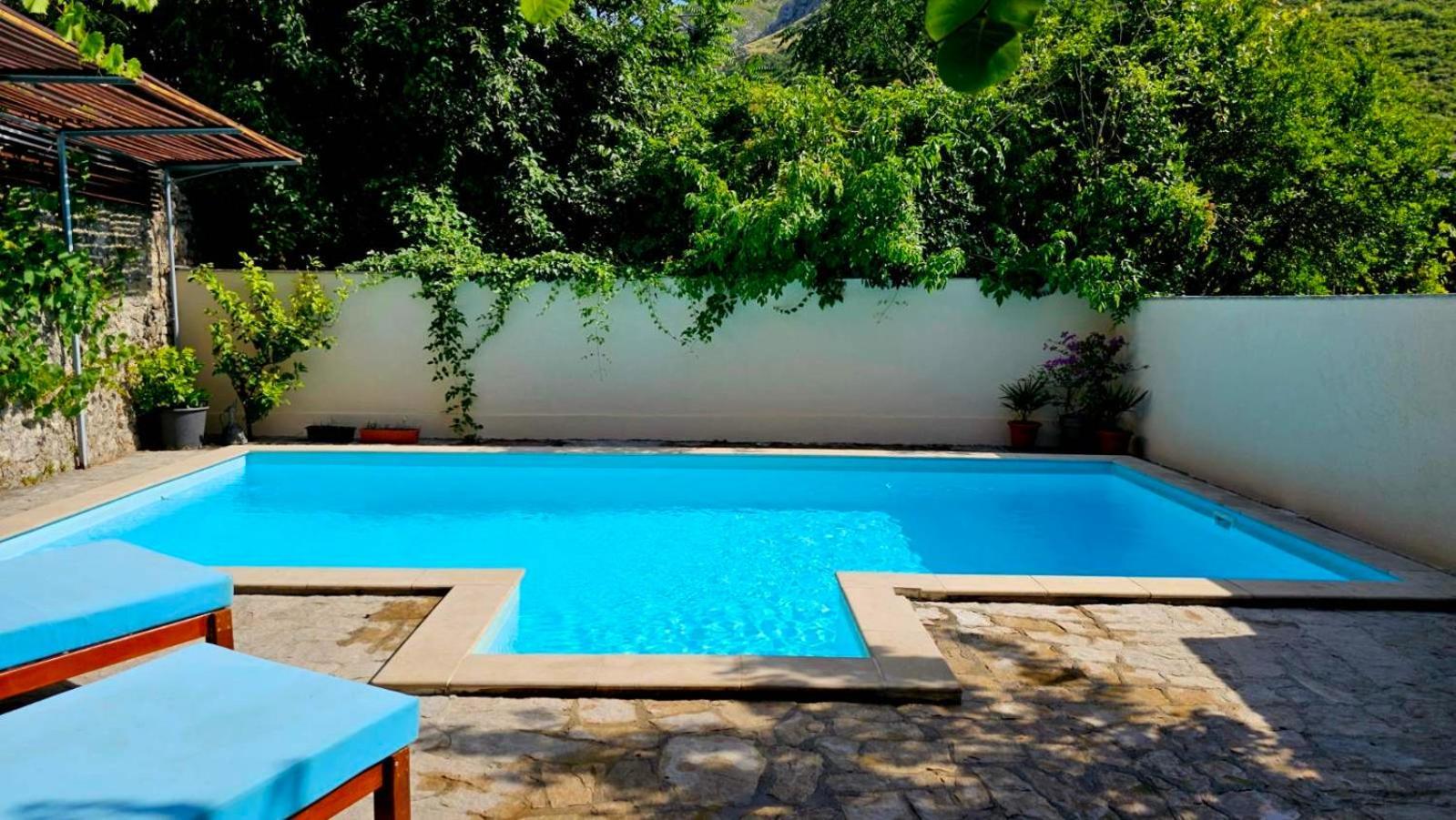 Lovely House With Swimming Pool Мостар Экстерьер фото